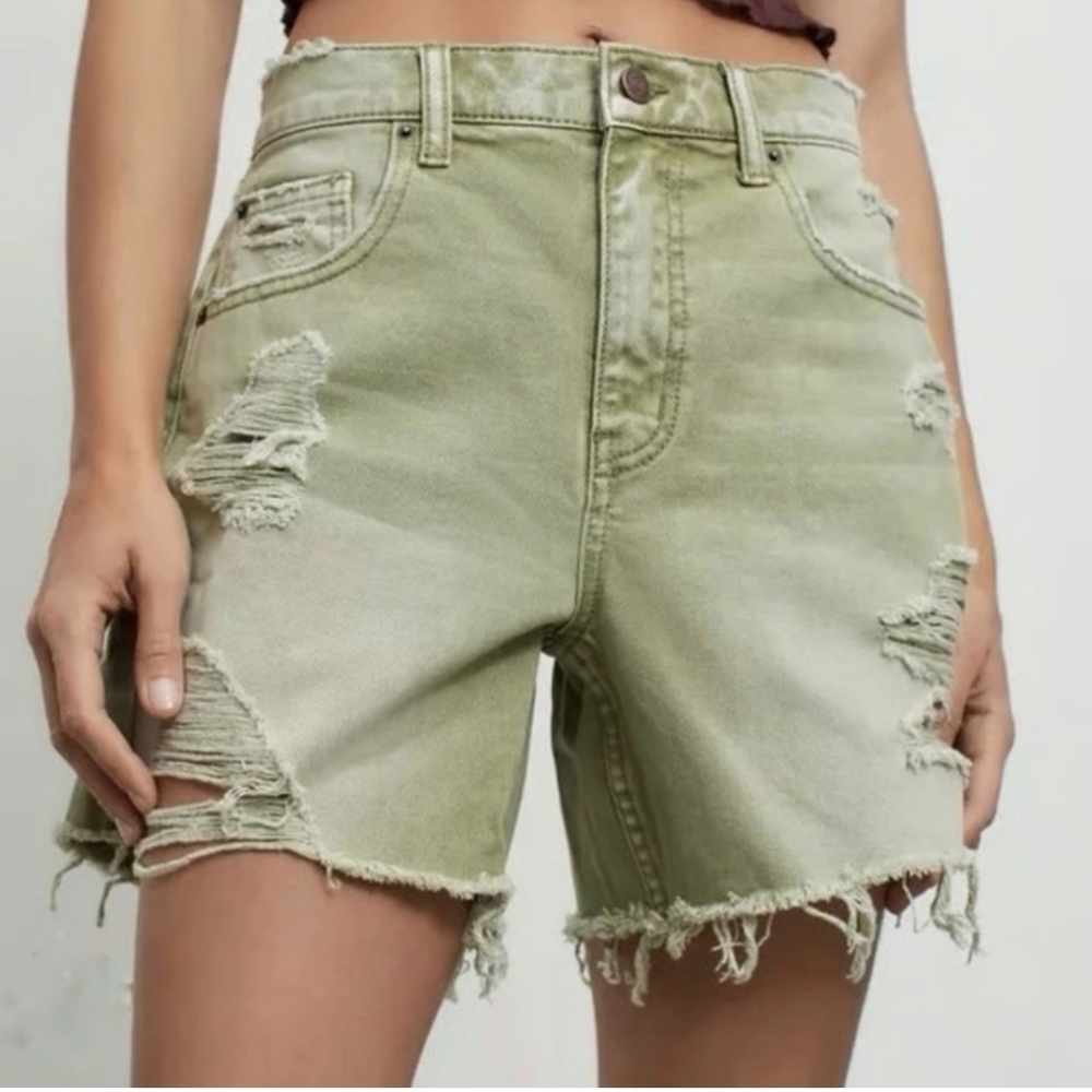 BDG Urban Outfitters Dropped Waist Destroy Shorts Cutoff Jean Denim Green 26 NWT